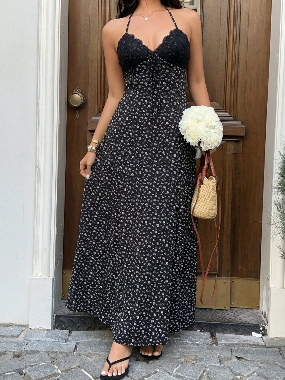 Black Boho Women's Long Floral Dress With Lace Trim - Picture 4 of 8